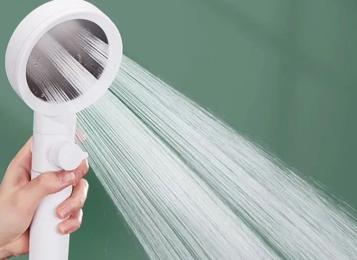 花洒堵住了怎么弄,花洒管子堵住了怎么办