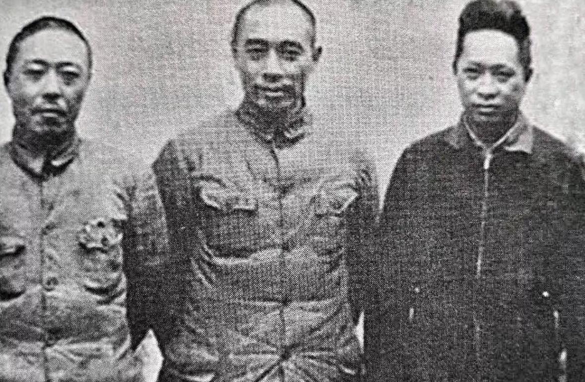 叶挺飞机撞山遇难，周总理坚信是阴谋，50年后一老汉交代：我干的