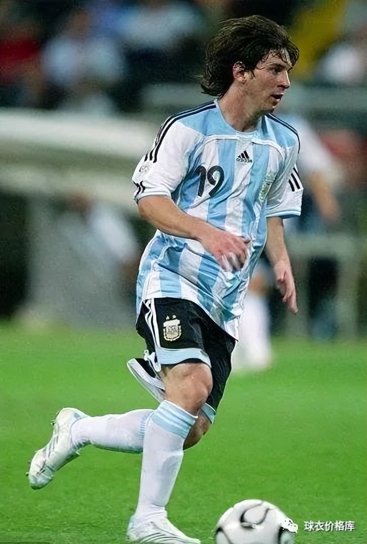 梅西06年球衣,06年梅西世界杯首球