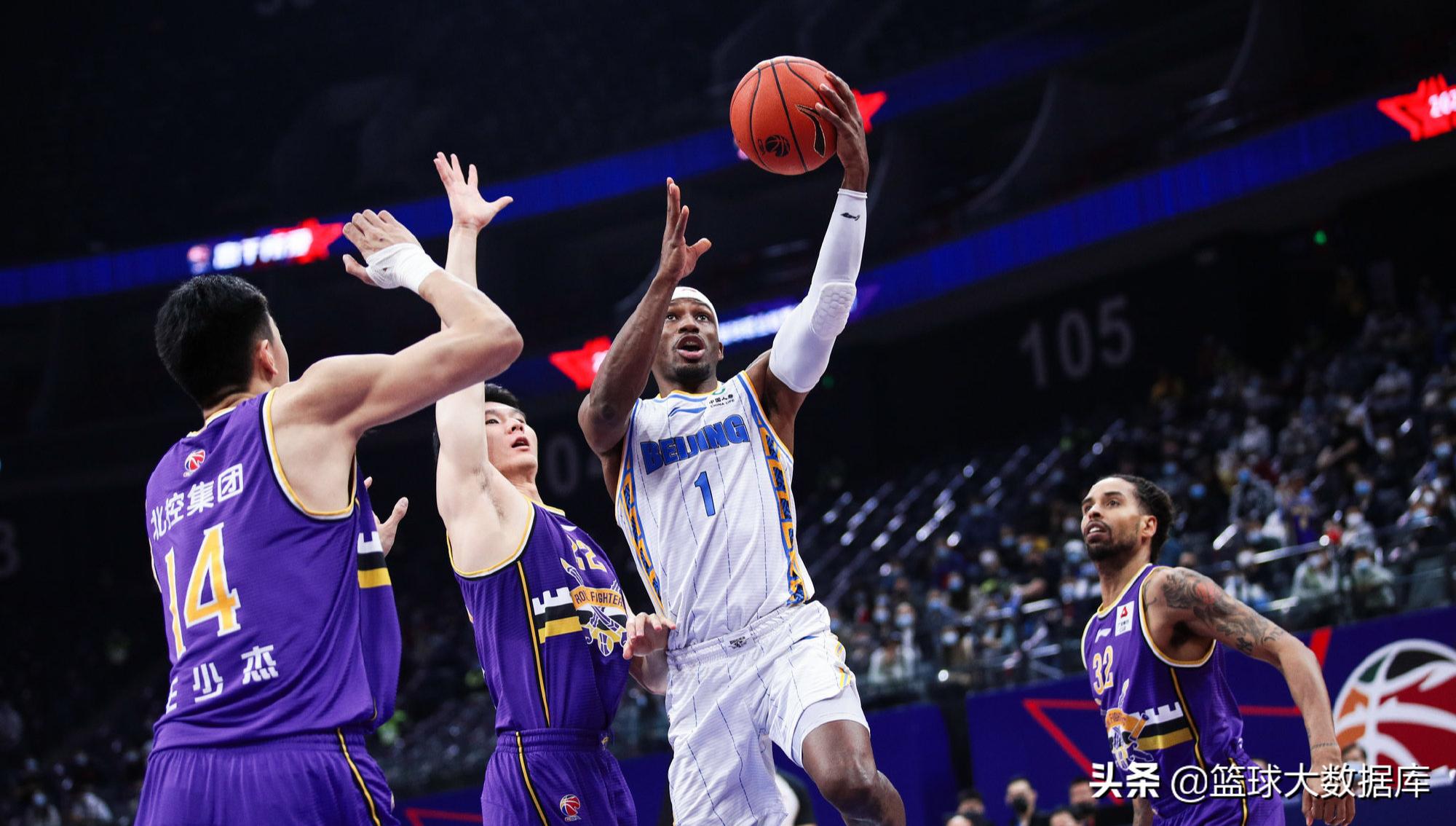 北控出局马布里发布会哭泣,北控队马布里最新消息