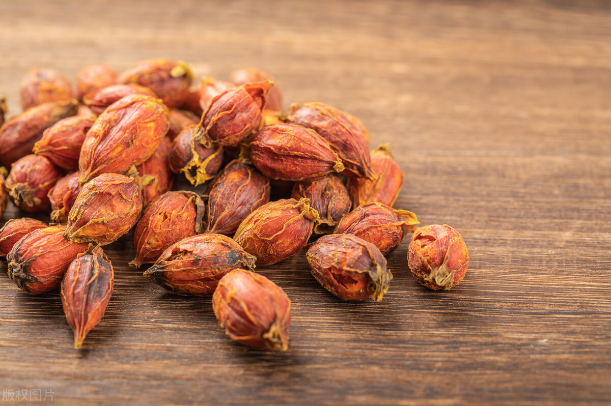 一张治“飞蚊症”的方子！清肝经、化湿热，让肝胆无火，眼中清净