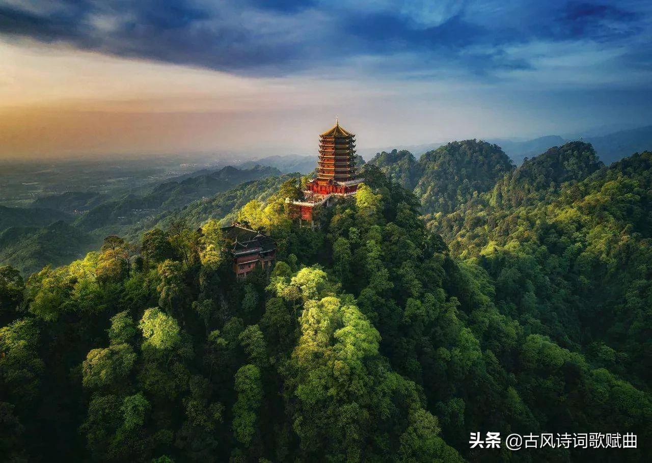 描写祖国大好河山风光的诗句古诗,描写祖国山水风光的诗句古诗