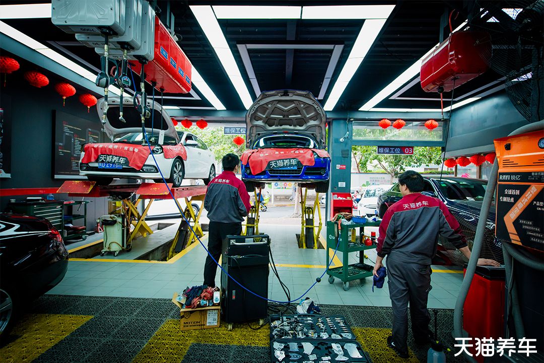 天猫养车加盟商陈石升：用服务“锁”住客户收入翻倍