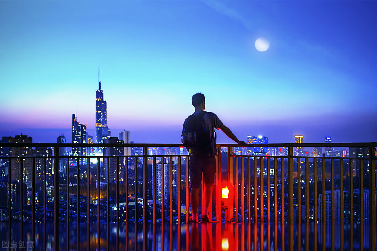 李白关于月的诗表达的情感,李白最著名关于月亮的诗句