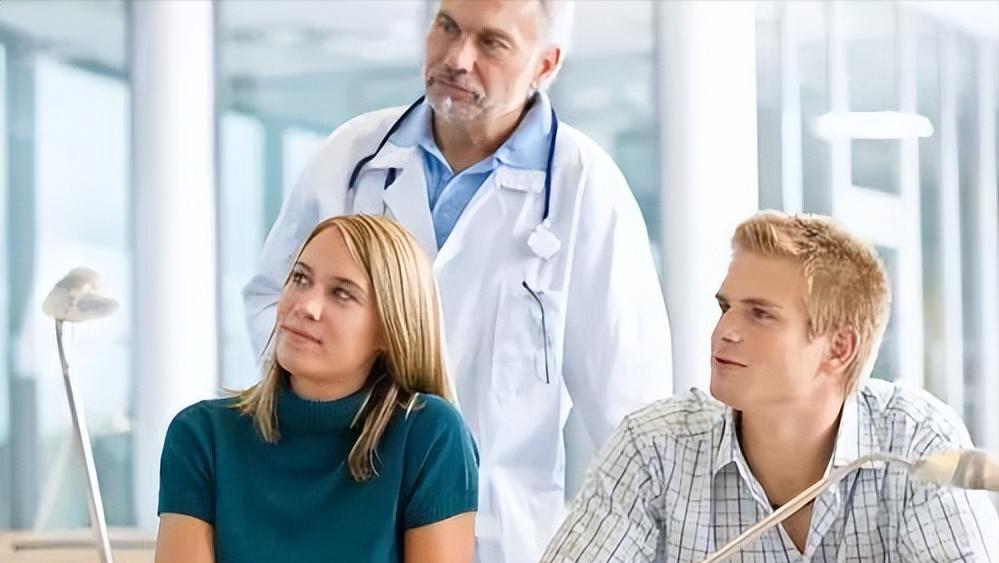 肾脏验血和彩超没问题尿有泡沫,尿里有泡沫是豆类惹的祸吗