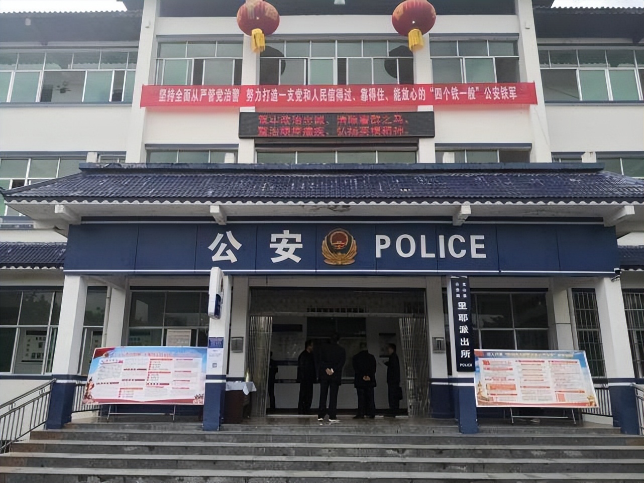 湖南17岁少女被拐反把人贩子卖了,17岁少女被拐反把人贩子卖了