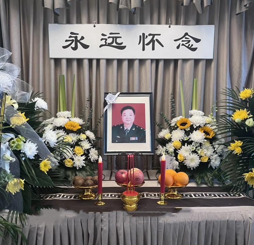 盛海琳丧女10年,74岁盛海琳母女3人近来照片