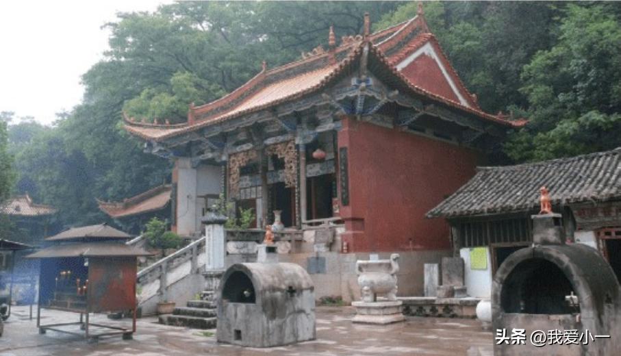 云南古建筑名单大全,云南古滇墓葬群