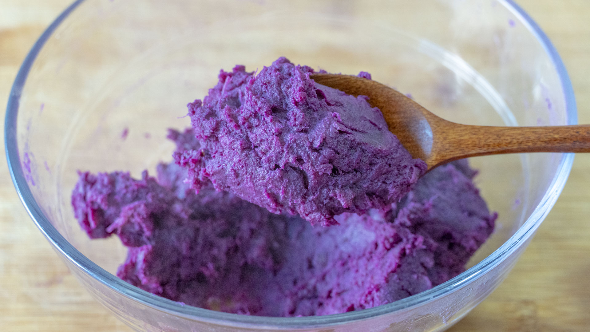 女性多吃这6种食物既美容又养生,女人不舍得花钱吃饭怎么办