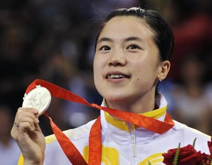 2002年釜山亚运会王楠李晓东,国乒女队主教练李晓东