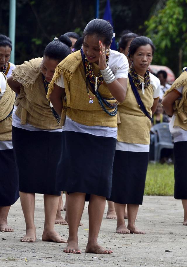 印度的奇葩习俗女性,印度人的奇葩习俗打掉孩子