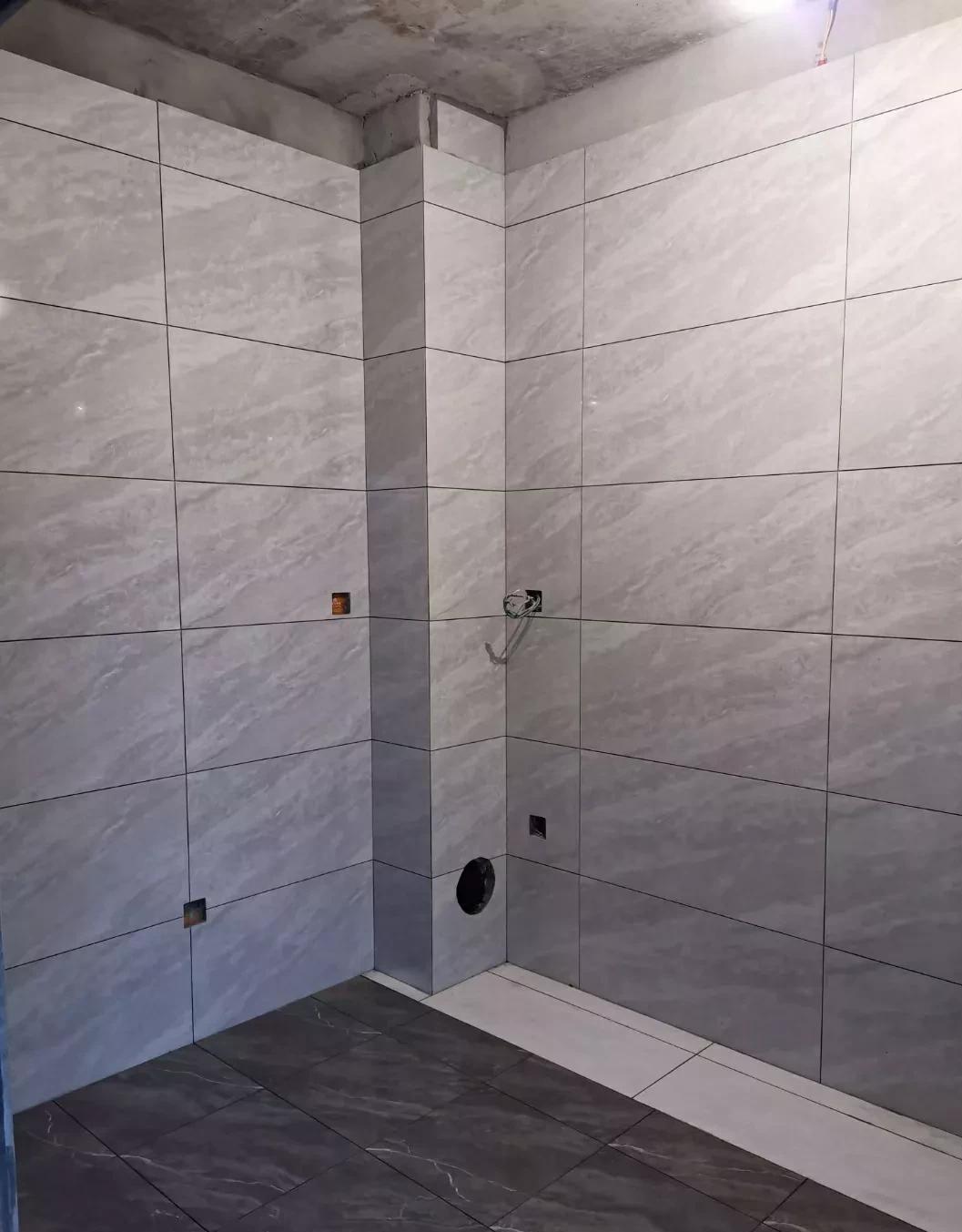 瓷砖贴完后不平整怎么办,瓷砖贴完不好看