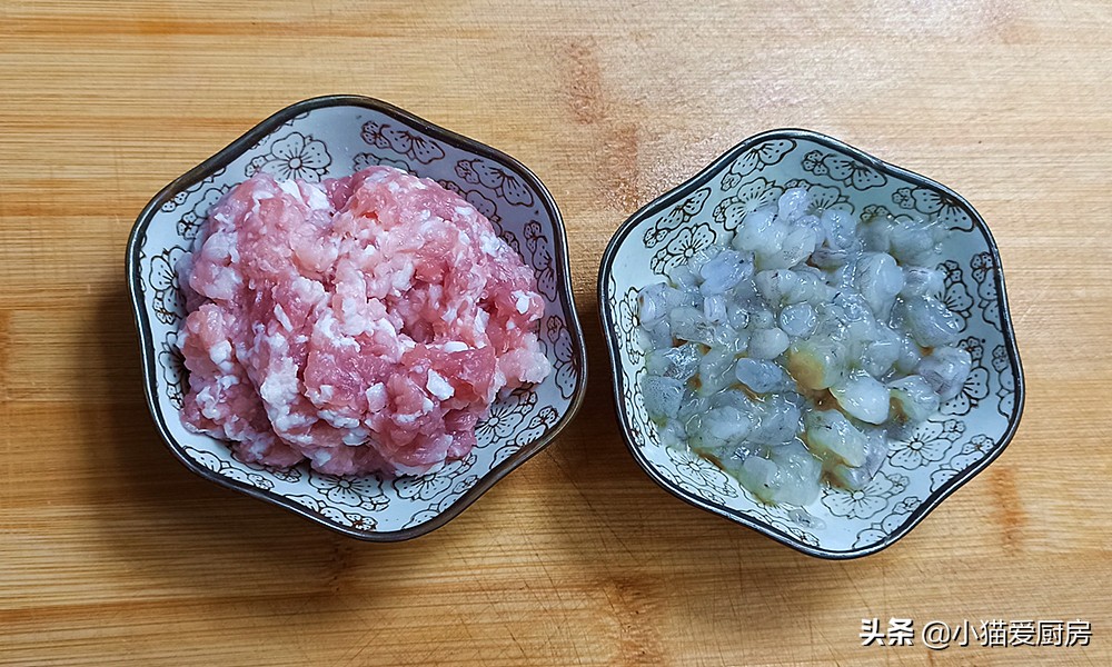 虾仁和菠菜怎么炒好吃又营养,虾仁鸡蛋炒菠菜怎么炒好吃