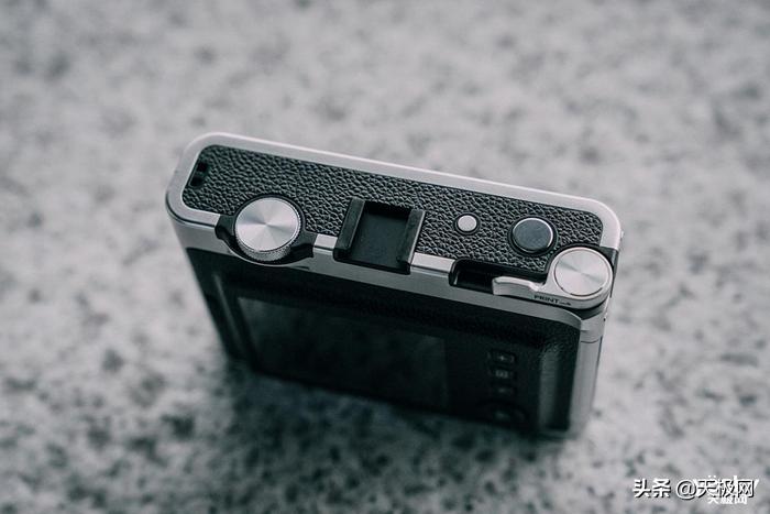 富士instaxminievo多少钱,富士instaxminievo功能