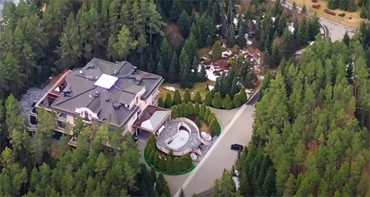 普京和卡巴耶娃总统霸气视频,普京和卡巴耶娃对话视频