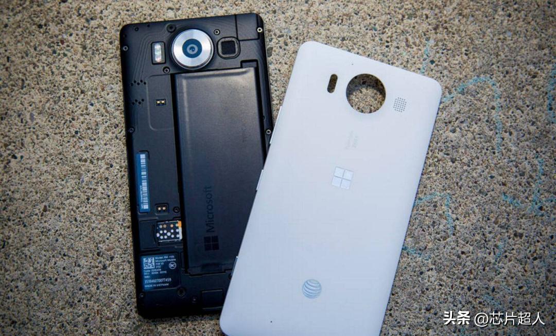 诺基亚现在靠什么赚钱,诺基亚哪一年走下的神坛