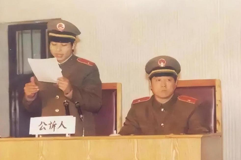 刘三姐扮演者被枪决多大岁,刘三姐八十年代