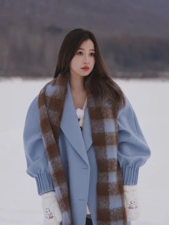 大衣围巾冬天最慵懒时髦的组合,大衣围巾入冬王炸组合