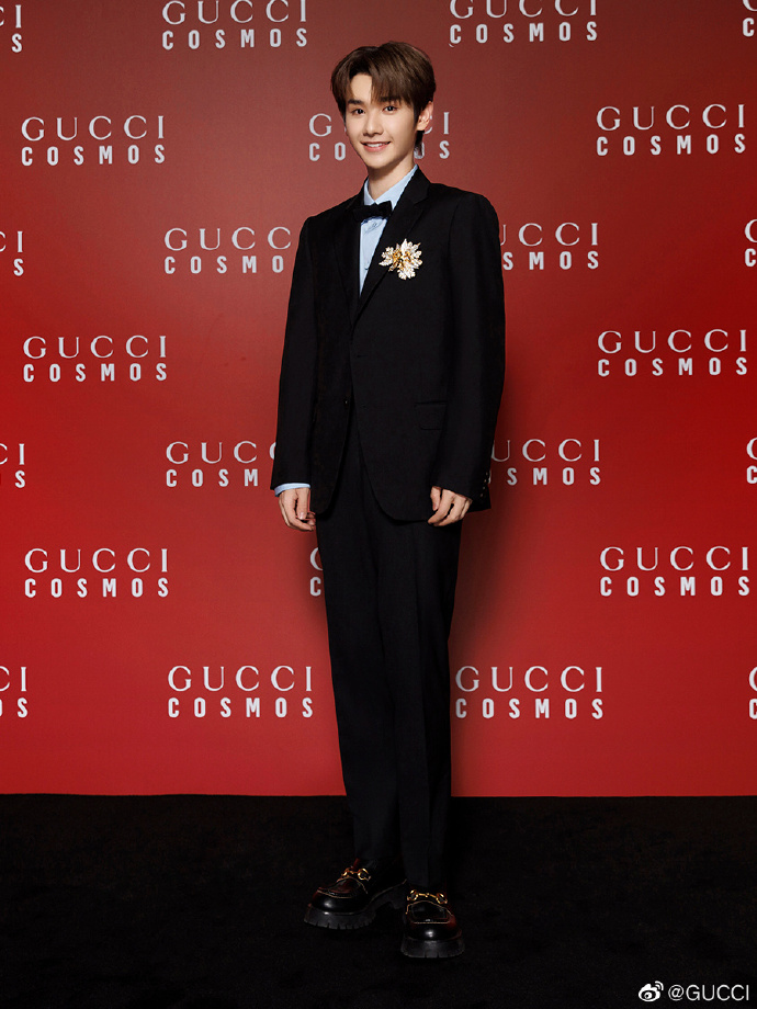 李宇春倪妮鹿晗肖战虎年大片,肖战李宇春倪妮古驰