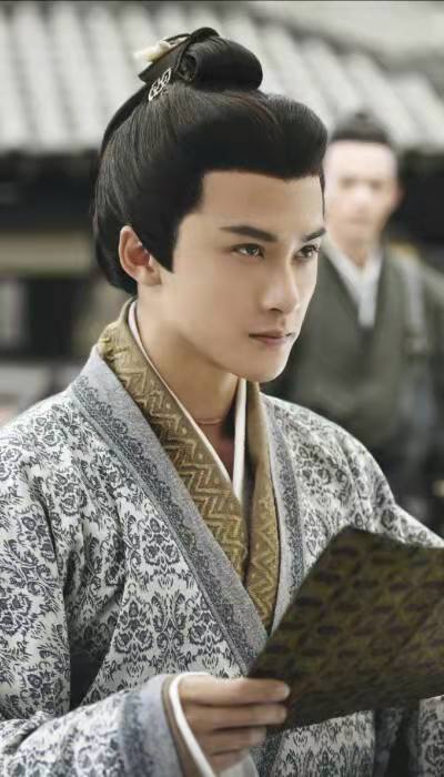 曹植为何没有得到曹操的赏识,曹操的儿子曹植才高八斗