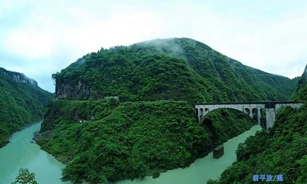 培根铸魂立德树人征文,培根铸魂立德树人教师征文