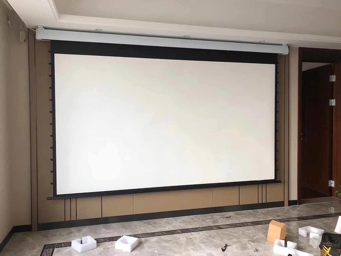 卧室投影仪布线安装示意图,家庭投影仪的安装及布线