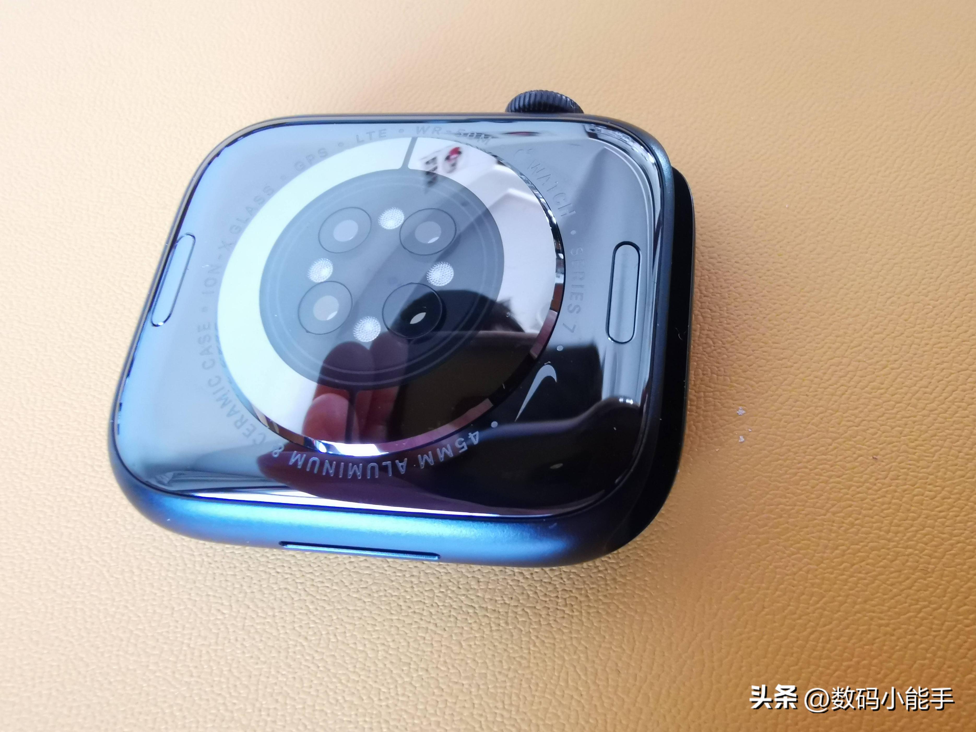 applewatchs7nike开箱,applewatchs7nike版佩戴
