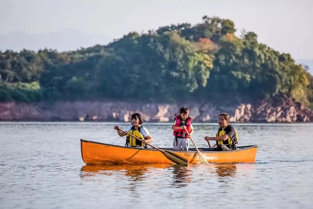 夫妻带5岁儿子环游世界,小夫妻带5岁孩子旅游边走边看