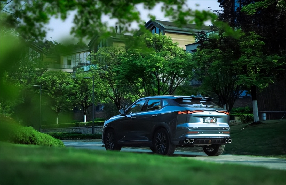 长安欧尚z6加满一箱油能跑多少,欧尚z6油箱已加满为什么显示没满