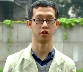 低情商小伙相亲：零收入却想找漂亮女友，扬言可以带女友一起啃老