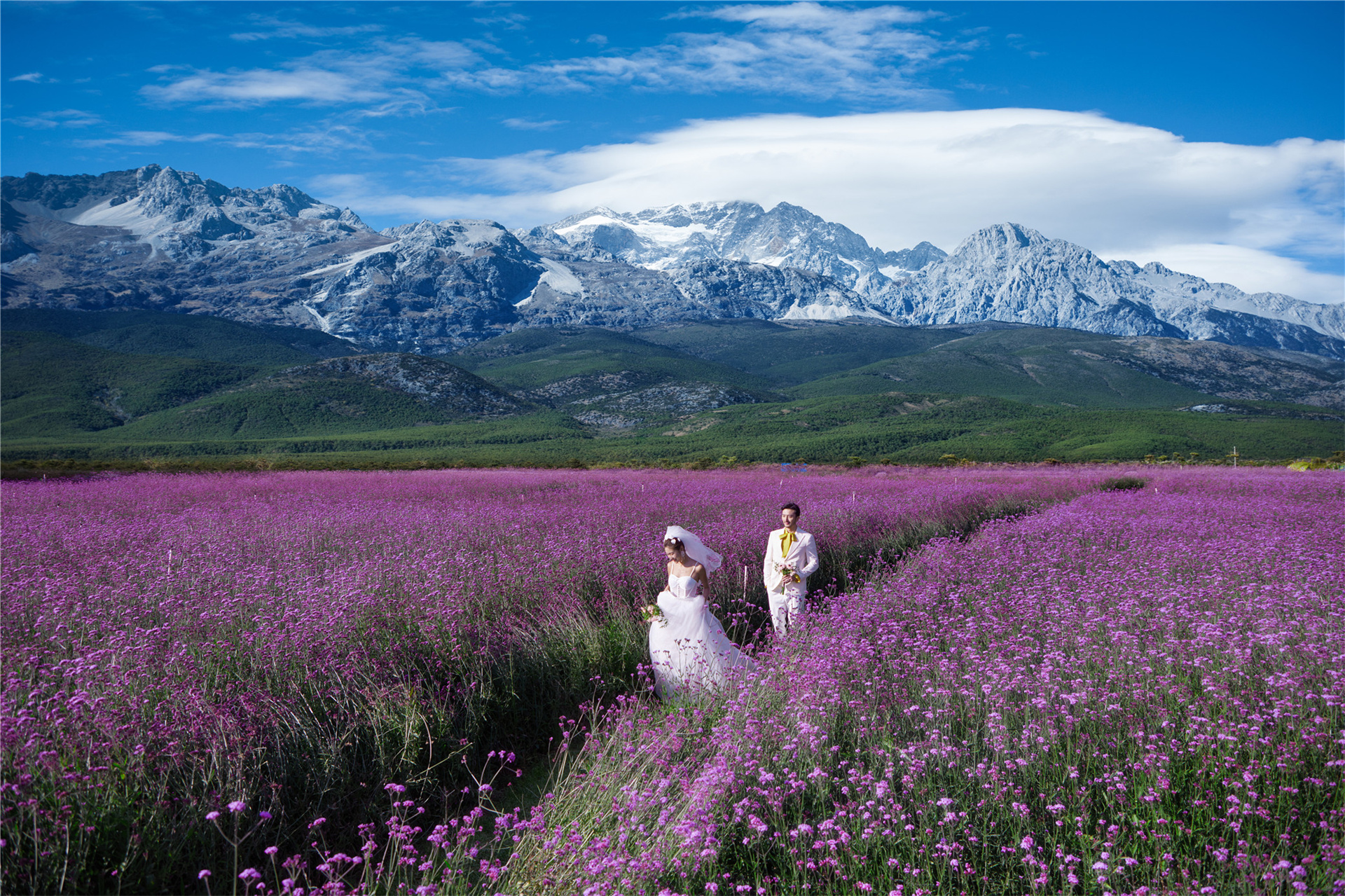 丽江婚纱摄影工作室推荐哪家最好,丽江现在拍婚纱摄影哪家好