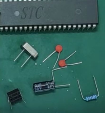 最小单片机的制作,体积最小贴片单片机