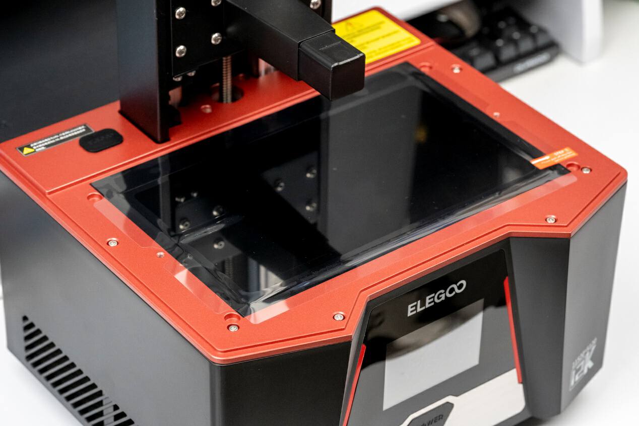 为了老头环雕塑连肝48小时,ELEGOOSaturn3光固化3D打印机评测