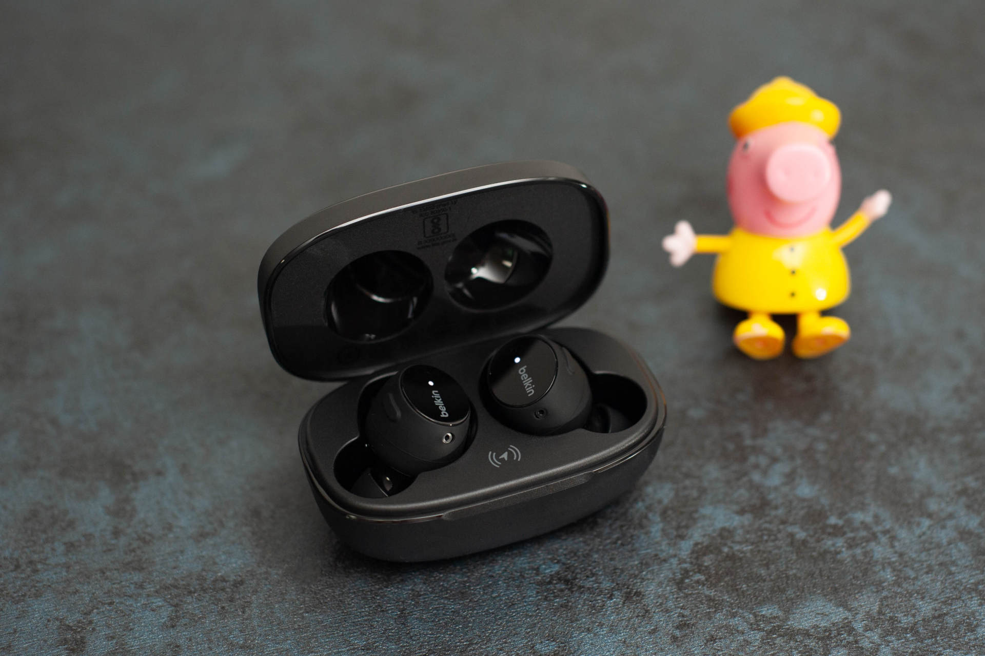 贝尔金对比苹果原装扩展坞,贝尔金先锋降噪耳机体验