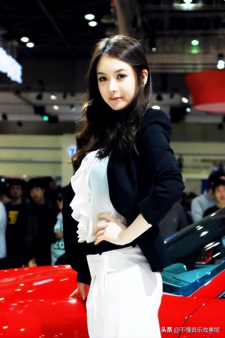 韩国美女车模天生丽质百看不厌,韩国顶级车模女神微笑太迷人了