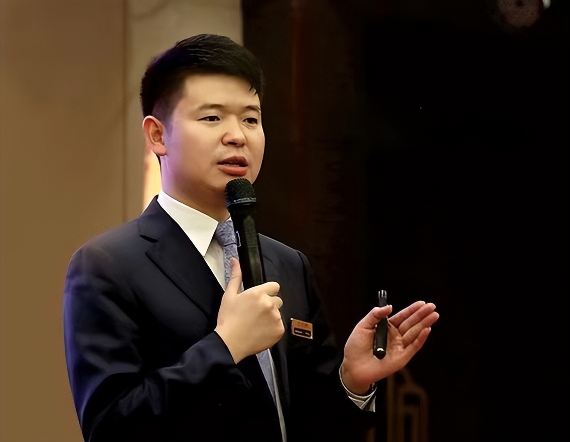 名人大咖刘强东白手起家,刘强东白手起家的两大思维