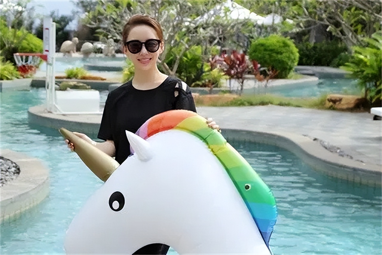 九球天后潘晓婷的年龄,潘晓婷8亿身价