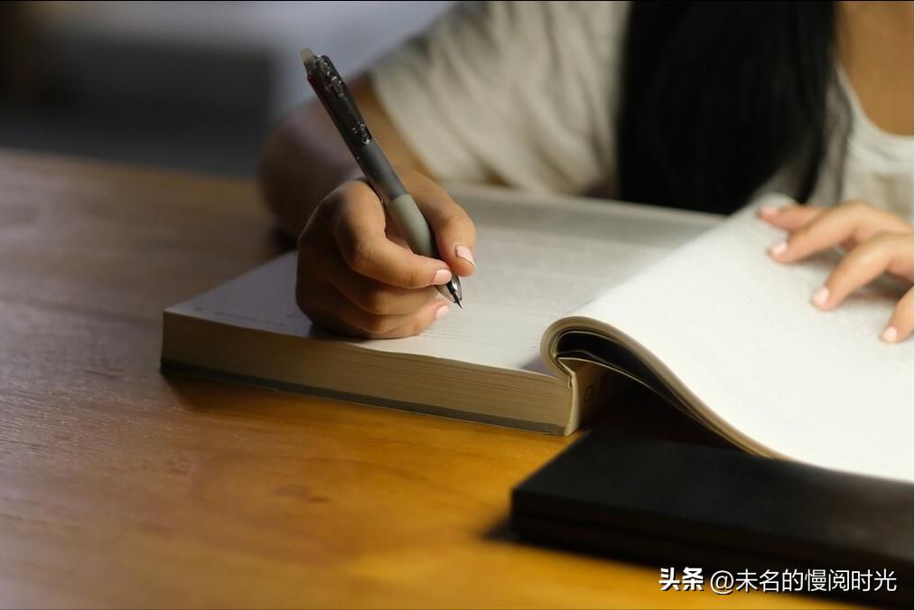 做自媒体赚钱方法和步骤,自媒体怎么做更赚钱一点