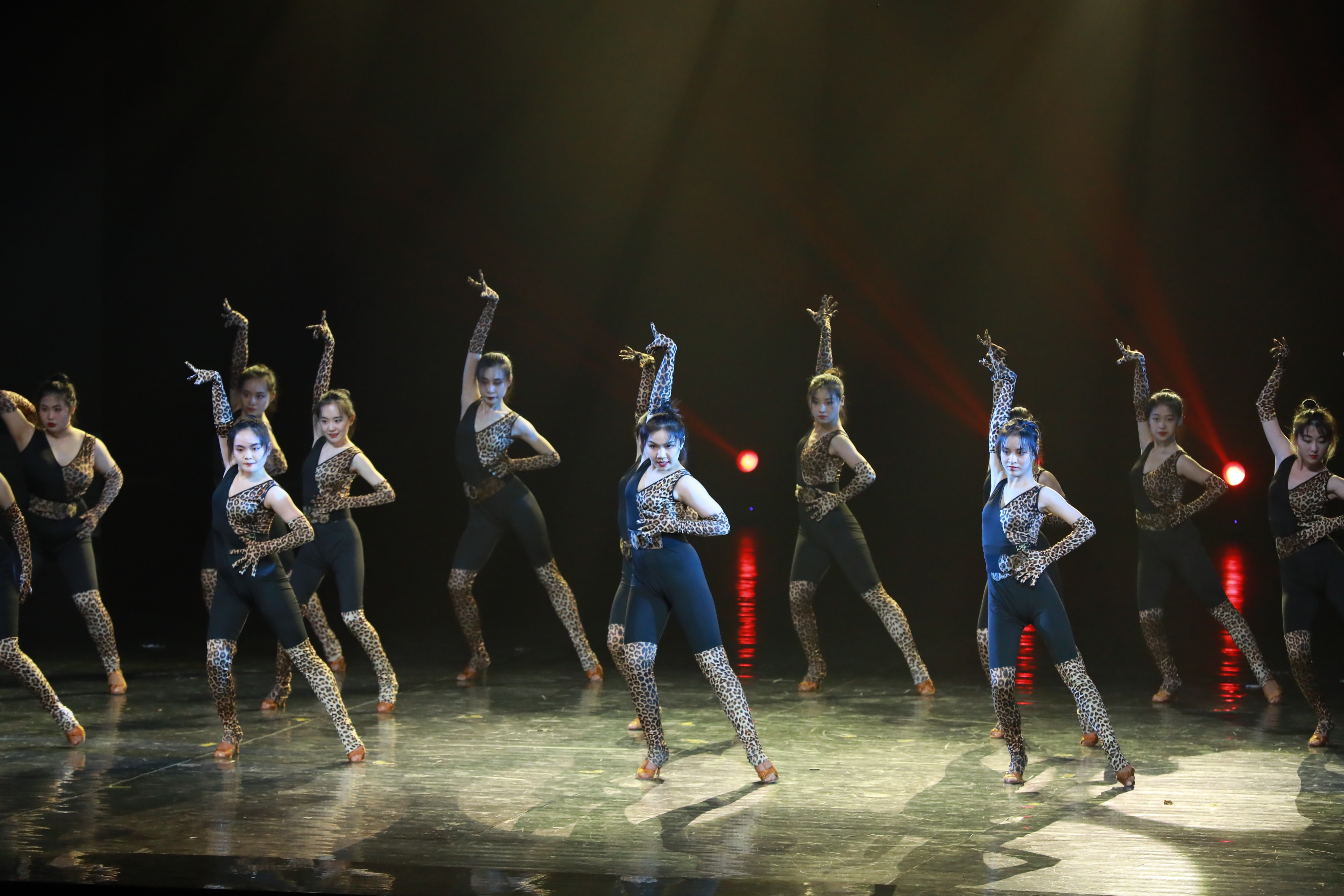 2016铜雀台运动女神成都,铜雀台运动女神冠军