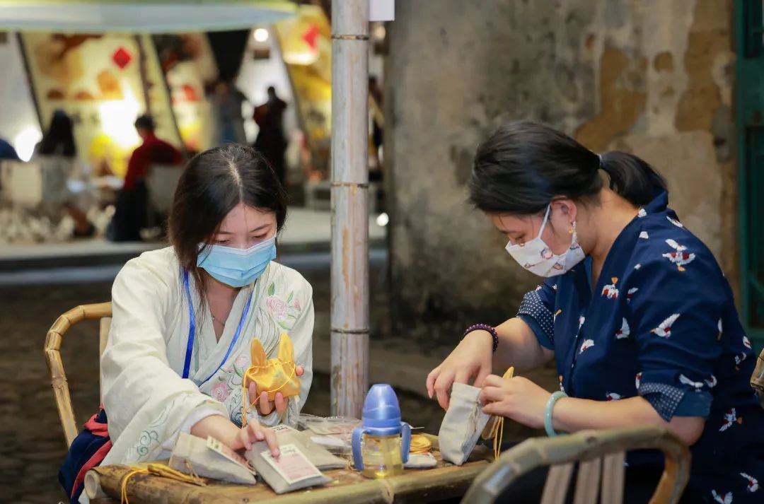 就在明天！万居·咏月-大万元宵节诗词灯会即将开幕！