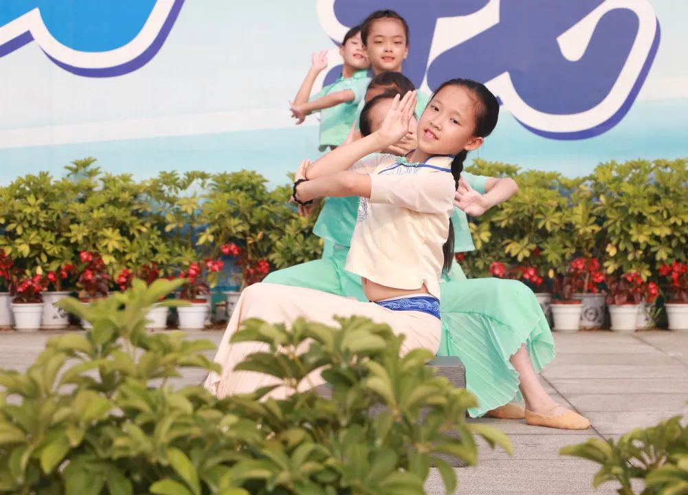 成都市双流区实验外国语小学校训,成都市实验外国语小学