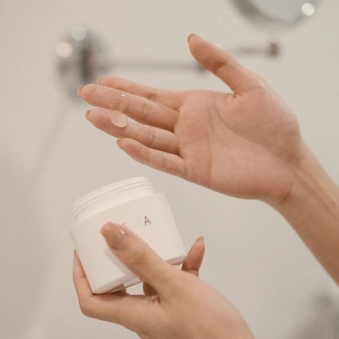 年度最爱护肤品,推荐几款补水抗衰的护肤品