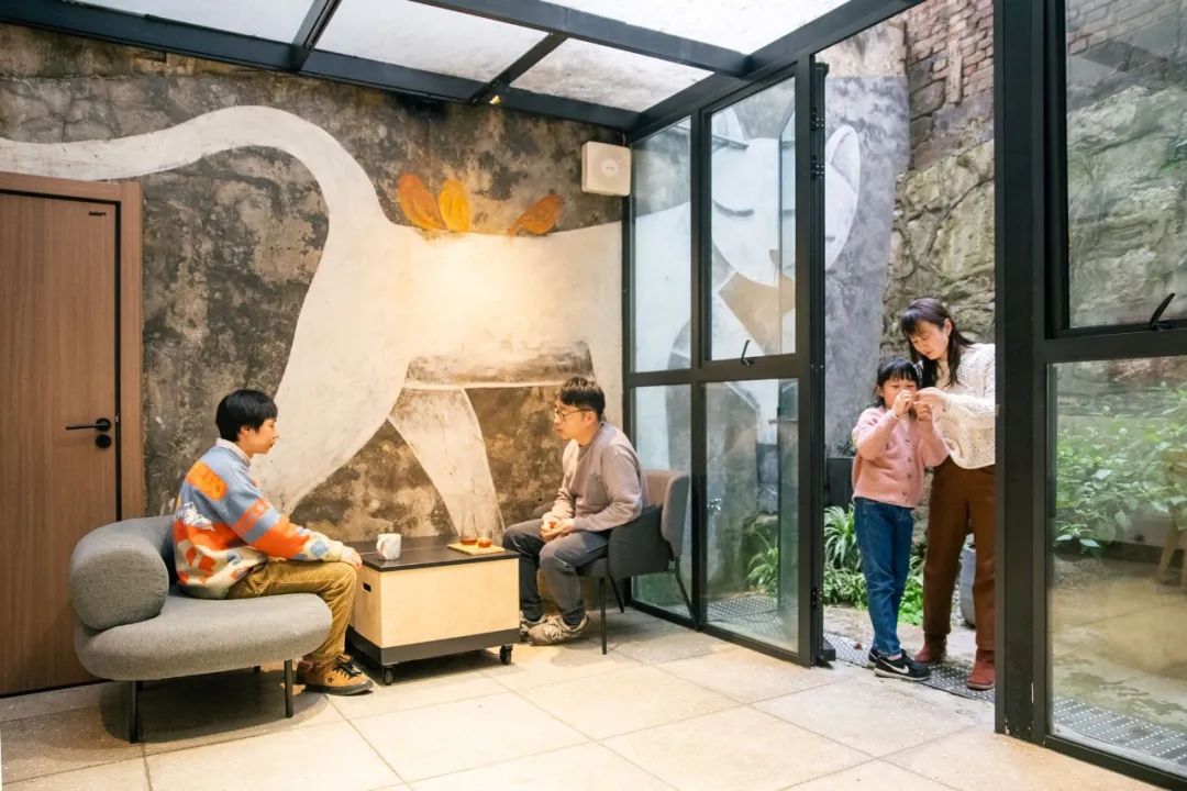 从北上广回到小城的工资,从北上广回来的青年