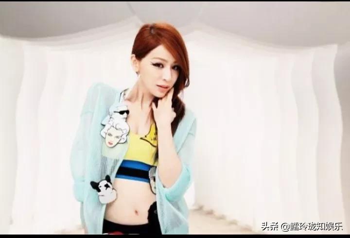 王心凌在综艺唱第一次爱的人,王心凌唱歌经典