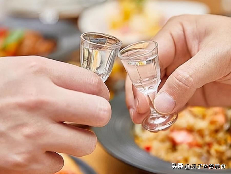 喝完酒渴是酒不好吗,喝酒越喝越口渴