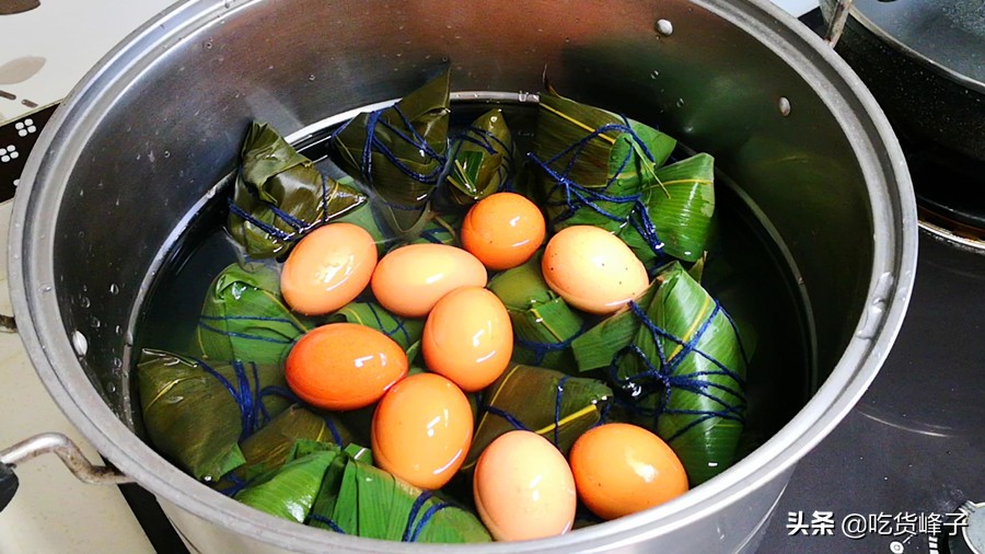 煮粽子粽子还没熟再煮一遍怎么煮,包好的粽子煮多长时间才好吃