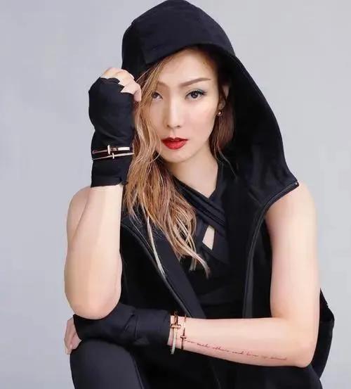 周杰伦夜曲翻唱韩国版,周杰伦哪些歌被韩国翻唱