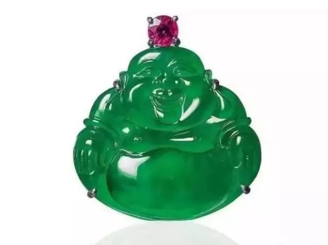 香港保利拍卖珠宝,香港拍卖会6000万的手镯去看看