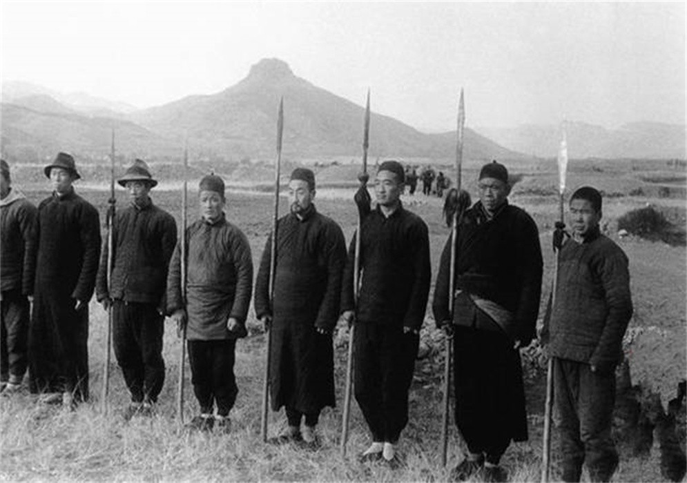 出门在外胡子长了怎么办,出门在外想刮胡子怎么办