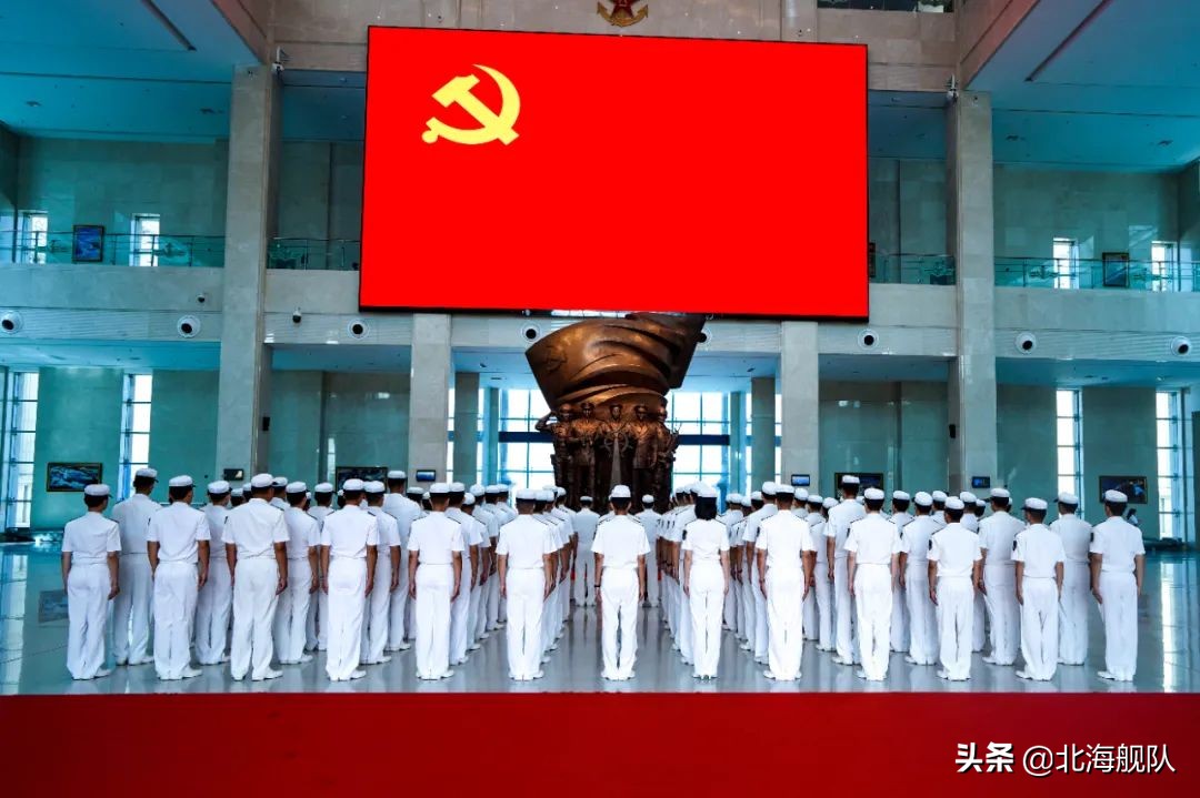 用真心暖兵心军营里的暖心事,以情带兵暖兵心